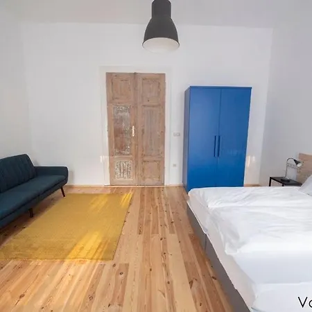 Apartment Varkeruelet 6 *